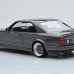 Mercedes 560 SEC C126 AMG Wide Body Šedý Otto 1:18 - image 5 of 6