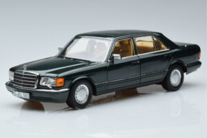 Mercedes 560 SEL W126 Tmavě Zelená Metalíza Norev 1:18