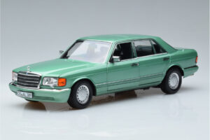 Mercedes 560 SEL W126 Světle Zelená Norev 1:18