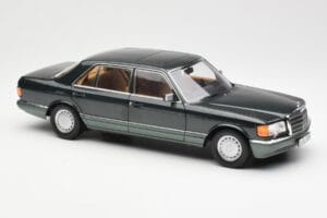 Mercedes 560 SEL W126 Night Zelená Metalická Dealer Edition Norev 1:18 B66040626 Kov – obrázek 6 z 8