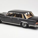 Mercedes 600 SWB W100 Černý KK-Scale 1:18 180601 - image 5 of 6