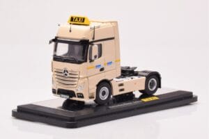 Mercedes Actros Gigaspace IAA 2012 Taxi NZG 1:50 MM0015 Kov – obrázek 2 z 4