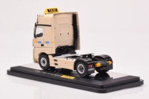 Mercedes Actros Gigaspace IAA 2012 Taxi NZG 1:50 MM0015 Kov – obrázek 3 z 4