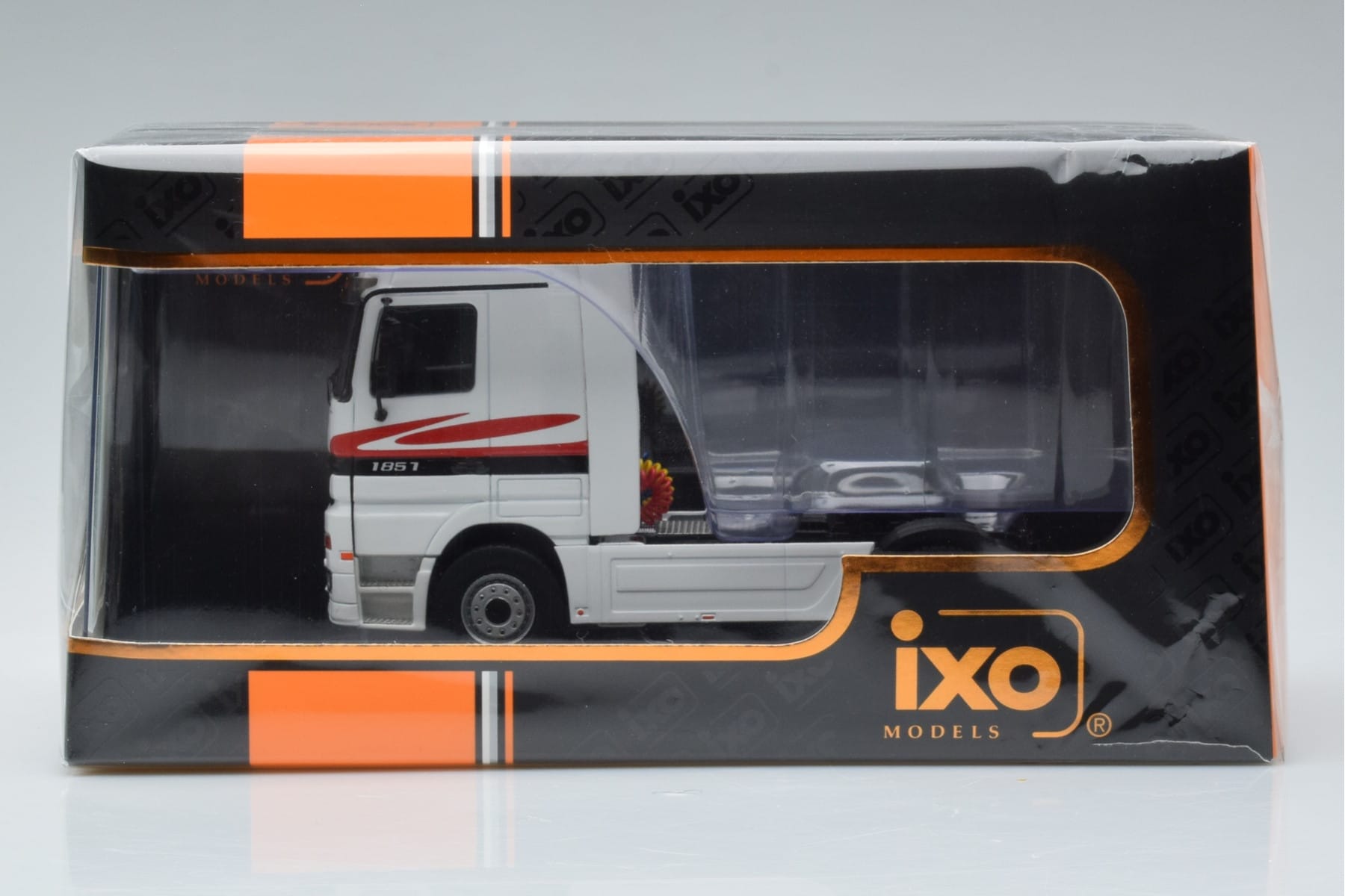Mercedes Actros MP1 Bílý IXO 1:43 TR064 Kov – obrázek 6 z 6