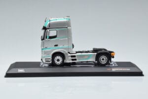 Mercedes Actros MP4 Racing Edition IXO 1:43 TR091 Kov – obrázek 3 z 6