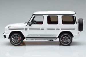 Mercedes AMG G63 Edition 55 W463 Bílý GT Spirit 1:18 GT890 Pryskyřice – obrázek 3 z 6