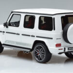 Mercedes AMG G63 Edition 55 W463 Bílý GT Spirit 1:18 - image 5 of 6