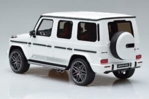 Mercedes AMG G63 Edition 55 W463 Bílý GT Spirit 1:18 GT890 Pryskyřice – obrázek 5 z 6