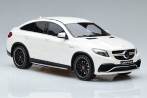 Mercedes AMG GLE 63S C292 Coupe Bílý GT Spirit 1:18 B66965706 Pryskyřice – obrázek 4 z 6
