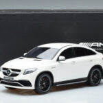 Mercedes AMG GLE 63S C292 Coupe Bílý GT Spirit 1:18 - image 6 of 6