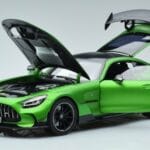 Mercedes AMG GT C190 Black Series Zelený Hell Magno Limitovaná Edice Norev 1:18 183903 Kov - image 2 of 7