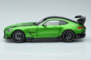 Mercedes AMG GT C190 Black Series Zelený Hell Magno Limitovaná Edice Norev 1:18 183903 Kov – obrázek 4 z 7