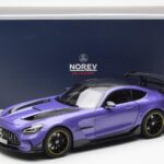 Mercedes AMG GT Black Series Fialový Asia Exclusive Norev 1:18 - image 8 of 8