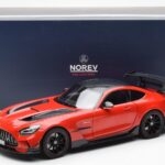 Mercedes AMG GT Black Series Červený Asia Exclusive Norev 1:18 - image 8 of 8