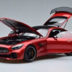 Mercedes AMG GT R C190 Kardinálská Červená AUTOart 1:18 76331 Kov - image 2 of 7