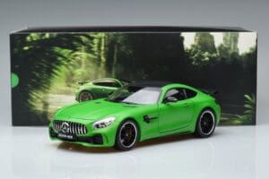 Mercedes AMG GT-R C190 Green Hell Magno Norev 1:18 B66960416 Kov – obrázek 7 z 7
