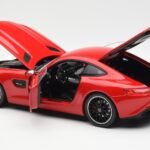 Mercedes AMG GT C190 Červený Norev 1:18 183496 - image 5 of 8