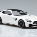 Mercedes AMG GT R Bílý GT Spirit 1:18 KJ021 Pryskyřice - image 4 of 6