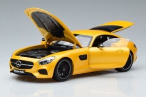 Mercedes AMG GT S C190 Solarbeam Norev 1:18 B66960341 Kov – obrázek 2 z 7