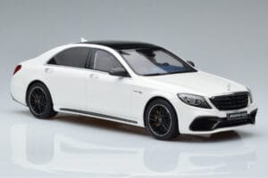 Mercedes AMG S63 W222 Diamond Bílý GT Spirit 1:18 B66965714 Pryskyřice – obrázek 4 z 6