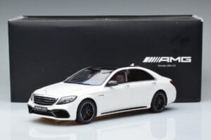 Mercedes AMG S63 W222 Diamond Bílý GT Spirit 1:18 B66965714 Pryskyřice – obrázek 6 z 6
