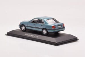 Mercedes C-Class W202 C220 Petrol Metalický Minichamps 1:43 B66005705 Kov – obrázek 2 z 3