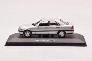 Mercedes C-Class W202 C220 Stříbrný Minichamps 1:43 B66005705-M1