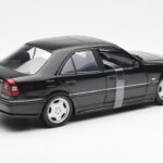 Mercedes C-Class W202 C36 AMG Černý Metalíza UT Models 1:18 - image 2 of 6