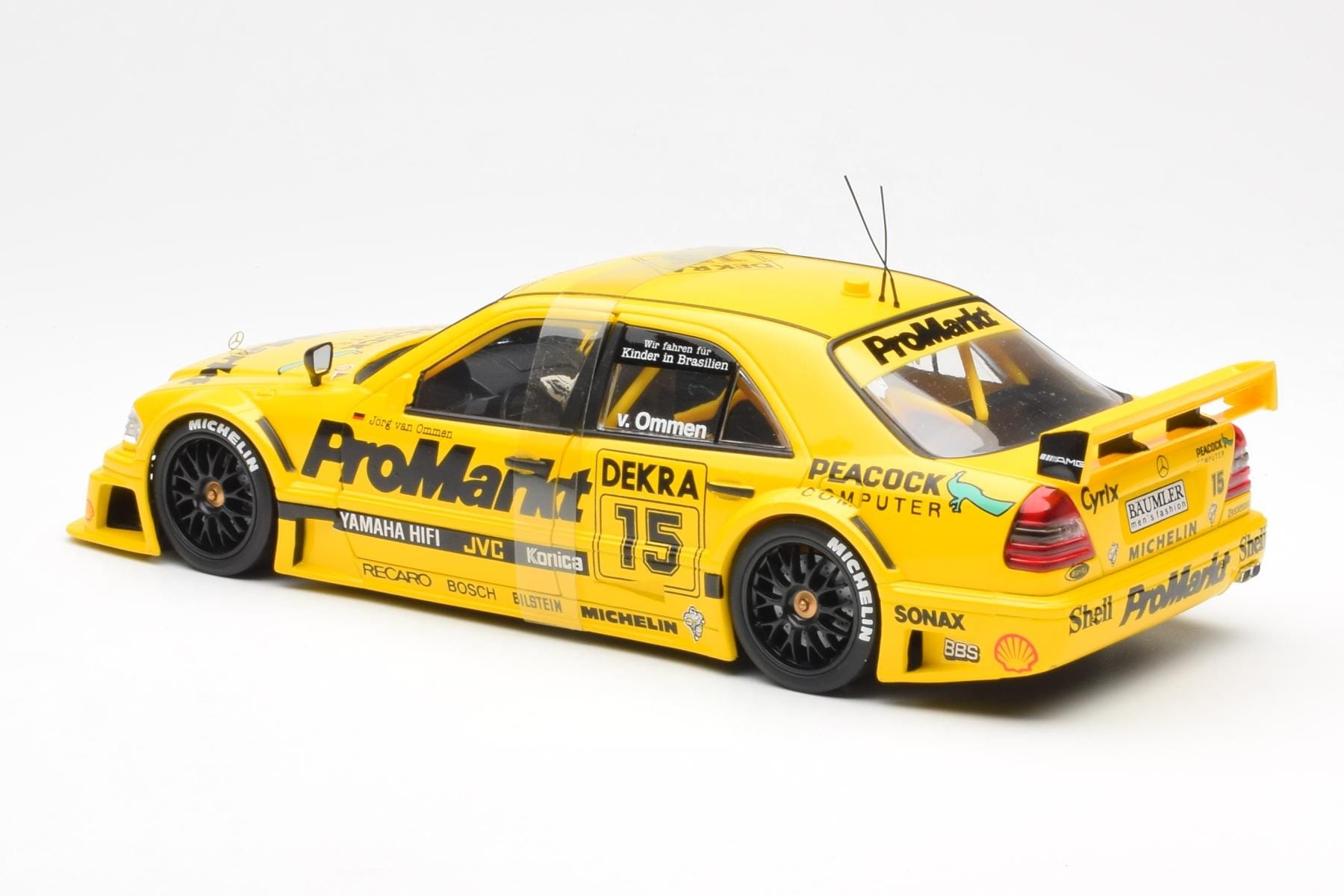 Mercedes C-Class W202 #15 Ommen DTM 1994 UT Models 1:18 180943315 Kov – obrázek 5 z 6