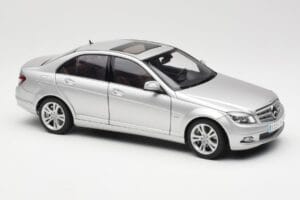 Mercedes C-Class W204 Avantgarde Stříbrný AUTOart 1:18 B66962368 Kov – obrázek 6 z 8
