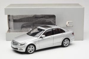 Mercedes C-Class W204 Avantgarde Stříbrný AUTOart 1:18 B66962368 Kov – obrázek 8 z 8