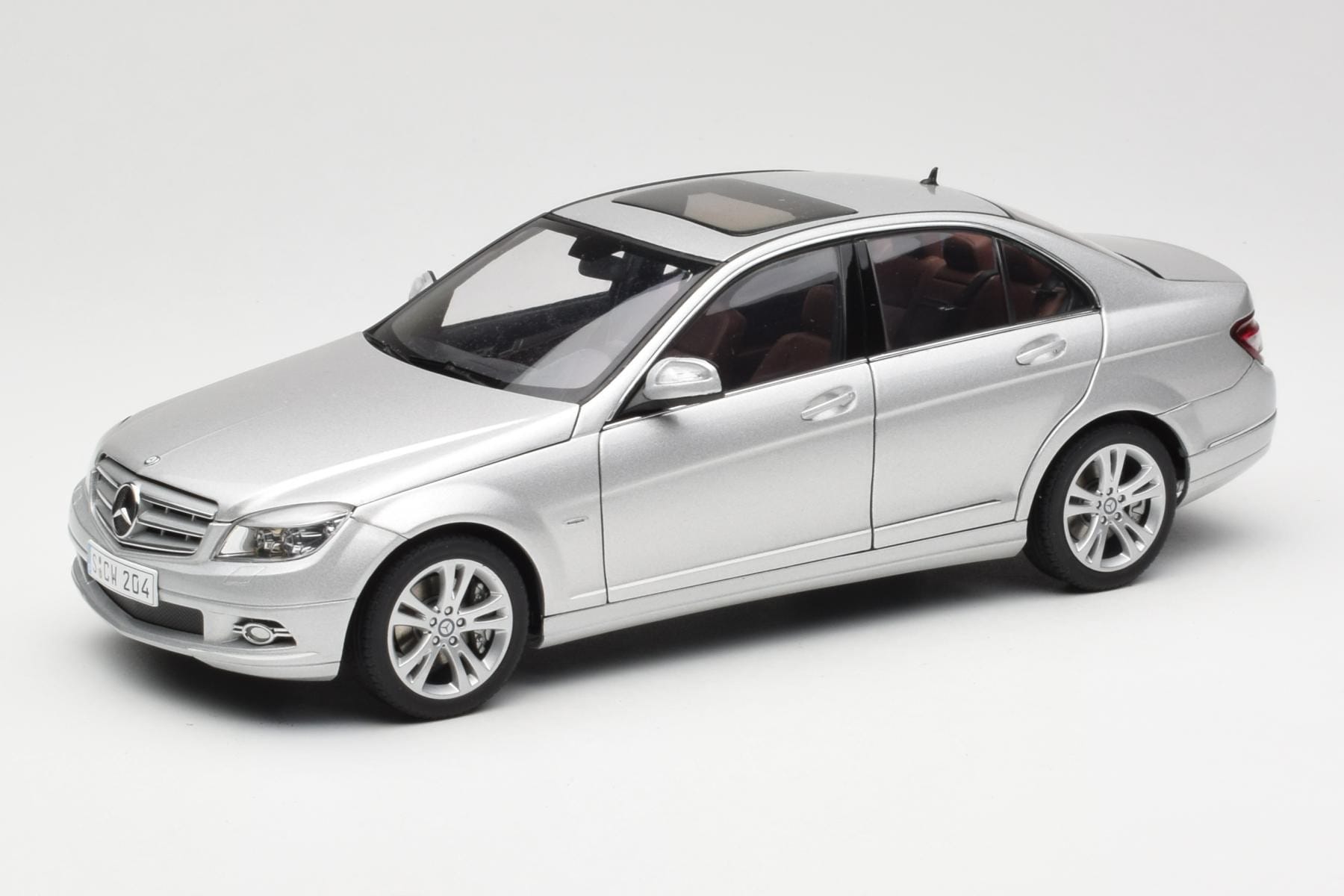 Mercedes C-Class W204 Avantgarde Stříbrný AUTOart 1:18 B66962368 Kov