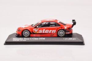 Mercedes C-Class W204 DTM Stern AMG Mercedes #17 M. Lauda DTM 2009 Minichamps 1:43