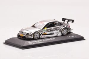 Mercedes C-Class W204 DTM Team AMG Mercedes #8 R. Schumacher DTM 2010 Minichamps 1:43 400103908 Kov – obrázek 2 z 4