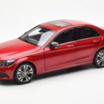 Mercedes C-Class W205 Červený Metalíza Asia Exclusive Norev 1:18