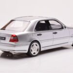 Mercedes C36 AMG W202 Stříbrný Otto 1:18 - image 2 of 6