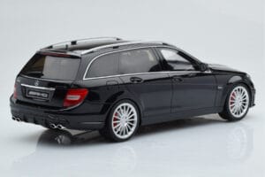 Mercedes C63 AMG S204 T-Model Černý GT Spirit 1:18 GT760 Pryskyřice – obrázek 2 z 6
