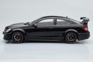 Mercedes C63 AMG W204 Black Series Černý GT Spirit 1:18 ZM019 Pryskyřice – obrázek 3 z 7