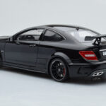 Mercedes C63 AMG W204 Black Series Černý GT Spirit 1:18 - image 5 of 7