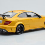 Mercedes C63 AMG W204 Black Series Zlatý GT Spirit 1:18 - image 2 of 6