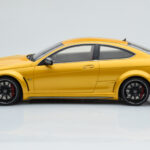 Mercedes C63 AMG W204 Black Series Zlatý GT Spirit 1:18 - image 3 of 6