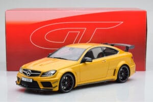 Mercedes C63 AMG W204 Black Series Zlatý GT Spirit 1:18 GT034 Pryskyřice – obrázek 6 z 6