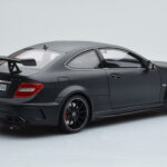 Mercedes C63 AMG W204 Black Series Matný Černý GT Spirit 1:18 - image 2 of 6