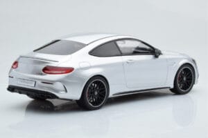 Mercedes C63S AMG C205 Coupe Stříbrný GT Spirit 1:18 GT116 Pryskyřice – obrázek 2 z 6