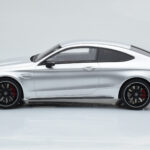 Mercedes C63S AMG C205 Coupe Stříbrný GT Spirit 1:18 - image 3 of 6