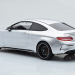 Mercedes C63S AMG C205 Coupe Stříbrný GT Spirit 1:18 - image 5 of 6