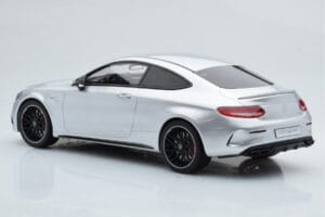 Mercedes C63S AMG C205 Coupe Stříbrný GT Spirit 1:18 GT116 Pryskyřice – obrázek 5 z 6