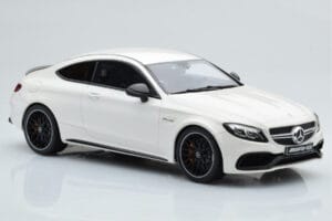 Mercedes C63S AMG C205 Coupe Bílý GT Spirit 1:18 B66965707 Pryskyřice – obrázek 4 z 6
