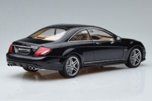 Mercedes CL63 AMG C216 Černý AUTOart 1:18 76169 Kov – obrázek 2 z 6