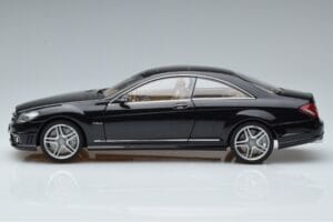 Mercedes CL63 AMG C216 Černý AUTOart 1:18 76169 Kov – obrázek 3 z 6